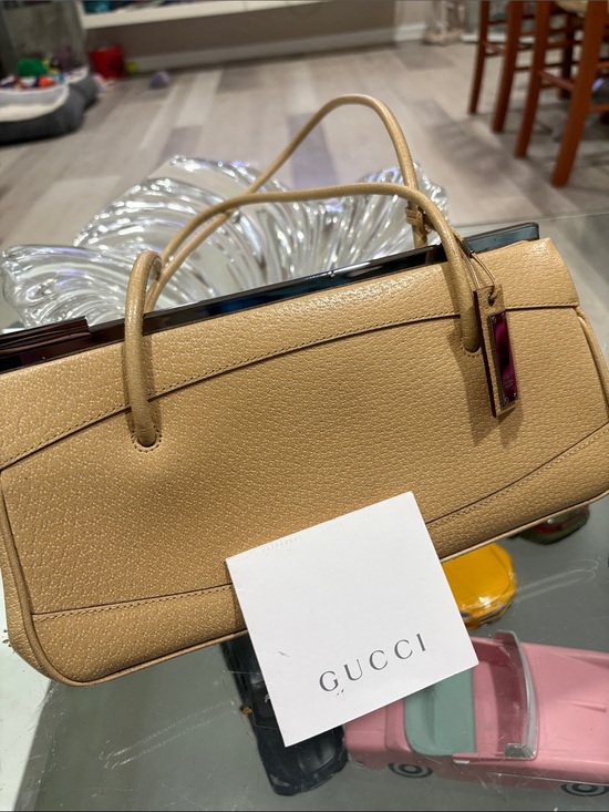 Gucci Vintage  Beige Purse new Handbags - Gucci Vintage  Beige Purse new
